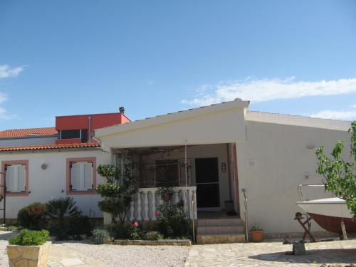  Apartment Mara in Vrsi