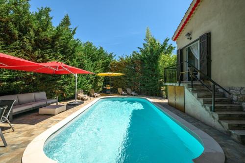 VILLA RECKINA havre de paix avec piscine et jardin