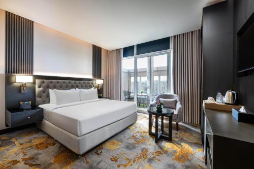 ซามา อินน์ โฮเต็ล (Sama Inn Hotel) in อัล ยัสมิน