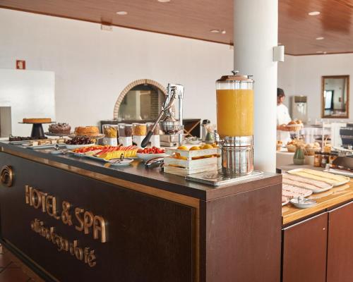 Food and beverages, Alfandega da Fe Hotel & SPA in Sambade