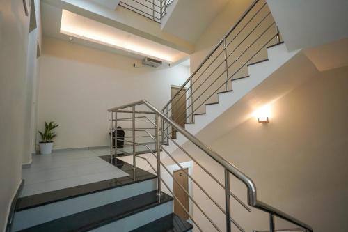 Misty Suite Infopark