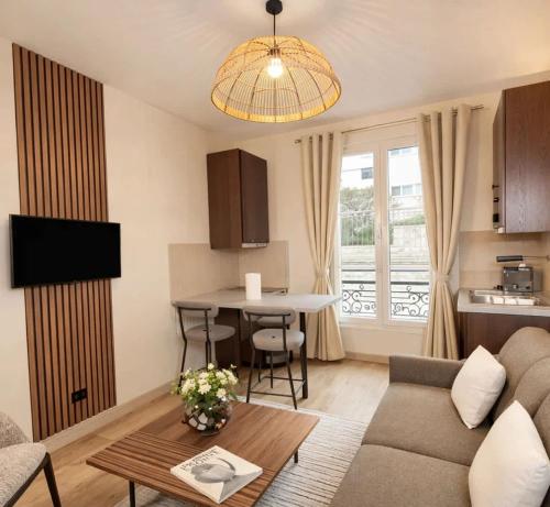 Family-friendly apartment near Montparnasse