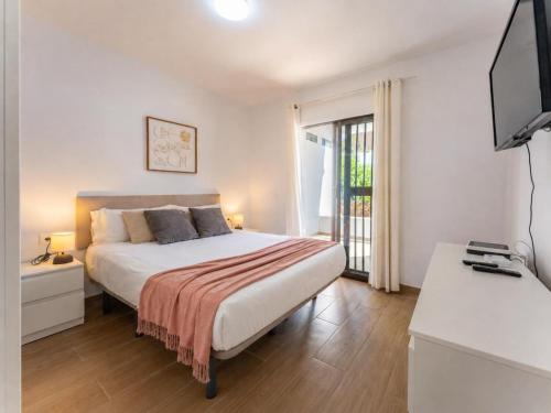 Casa del Mar - Seafront Living, Sea Views & Golf 2