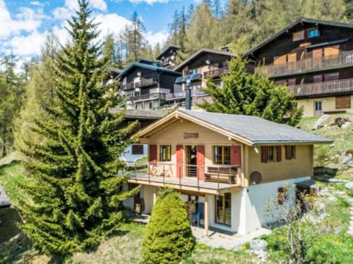 Chalet La Marmotte by Interhome