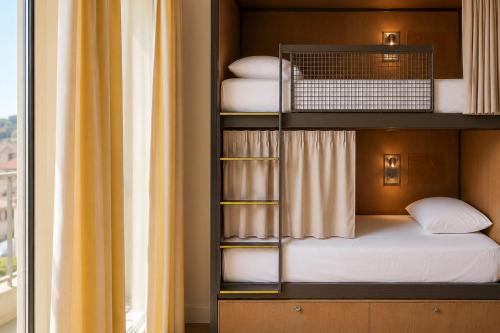 1 king bed