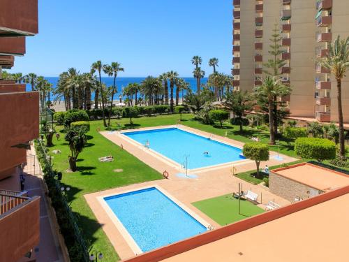 Apartment Son de Mar Gondola by Interhome