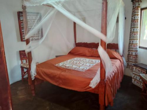 Al Mar Bed and Breakfast in Уатаму