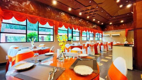 Restaurant, Jostel Heritage Mark & Meadows - 5 Star Resort - Santiniketan in Santiniketan