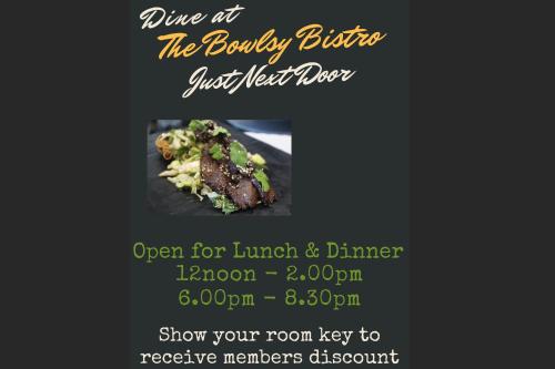 Food and beverages, White Lace Motor Inn in Mackay