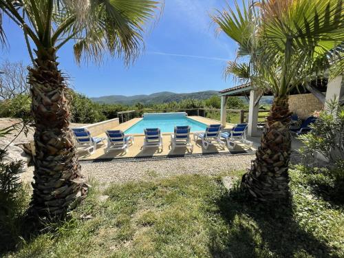 Villa Vallon Pont d'Arc - Location saisonnière - Vallon-Pont-d'Arc