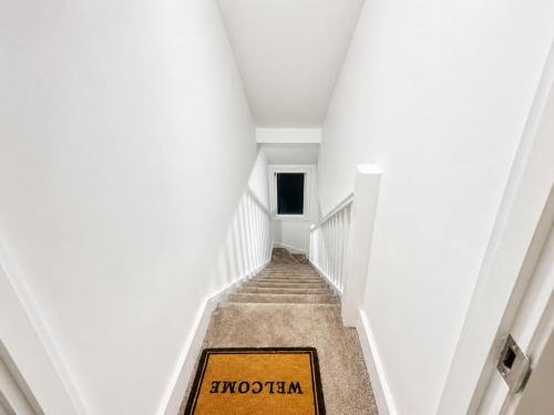 Modern 2 BDR in Prestwick - Sleeps 6 - Parking in Prestwick