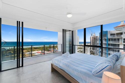 3-Bedroom Ocean View Apartment with 2 Parking Spaces - image 4
