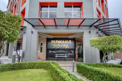 Exterior view, Suwara Hotel Kepong KL in Kepong / Sri Damansara