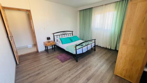 Large new house and Spacious for rent - image 4