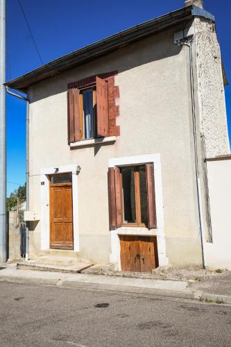 maison a deux pas de niglogland in Arsonvala