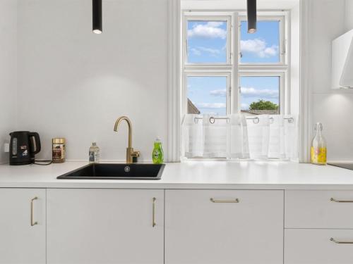 廚房, Holiday Home Toivo - 300m from the sea by Interhome in 斯諾厄拜克
