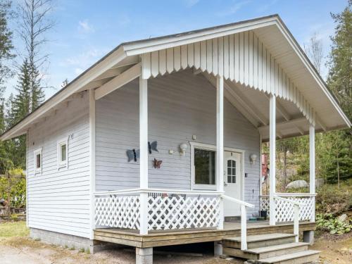 Holiday Home Juhlamenot mökki 9 by Interhome - Location saisonnière - Västerskog