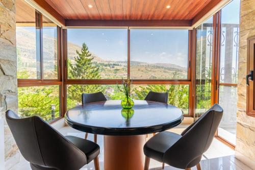 Sapa - 2-BR w Terrace in Faraya in Φαράυα