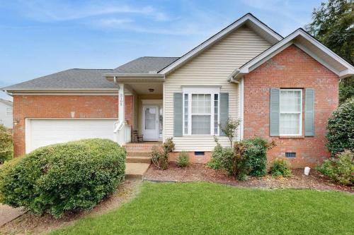 Music Escape — other in 3105 Barksdale Harbor Drive, Nashville United States, 37214