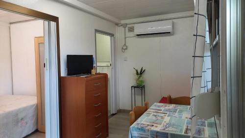 2 bedrooms, 2 beds