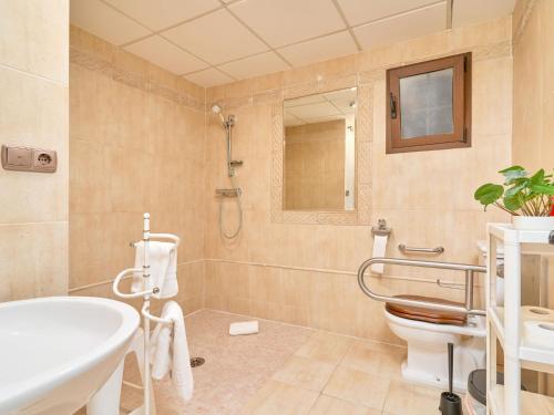 Fürdőszoba, Apartment Almuñecar Tropical VII-7 by Interhome (Apartment Almunecar Tropical VII-7 by Interhome) in Jete