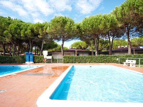 Apartment Villaggio Tivoli-11 by Interhome