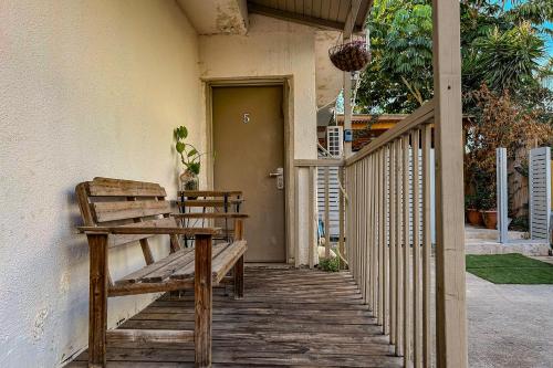 Faciliteiten, Studio with Terrace & Free Parking in Herzliya