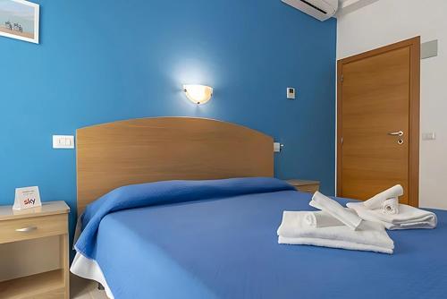 1 queen bed