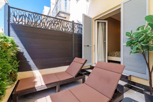 Nice Renting - 2FRANCE - Luxury & Comfort Suite by the Sea & Terrace