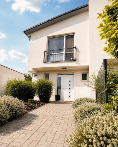 House near the Piešťany Spa - Villa Mia