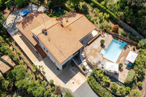 6BR Coastal Villa | Pool | Garden Serenity