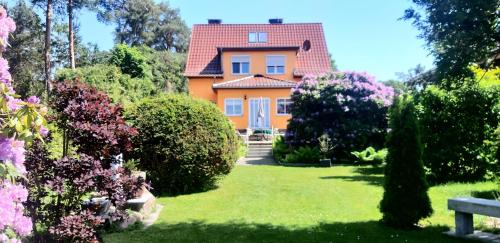 Hotelli välisilme, Haus am Zemminsee, OG - Beletage - Balkon in Gross Koris