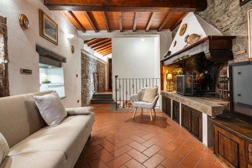 Faciliteter, Alberta Home - Rustic Chalet with Jacuzzi in Rufina