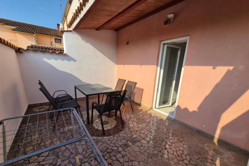 Holiday house with WiFi Rovinjsko Selo Rovinj - 3431 - image 2