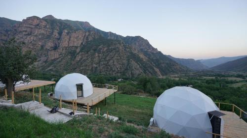 Glamping Yeghegis in Hermona