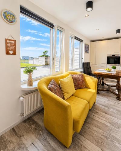 Seaside Stay next to International Airport in Sandgerdi