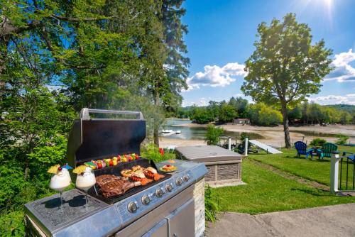 Hot Tub, 5 Min to Colgate, Sleeps 6, Welcome Wine in Hamilton (NY)