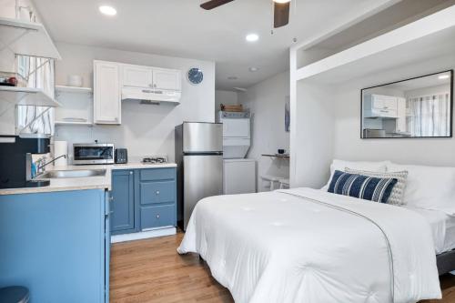 Oprema, Le Petite Willow - Guesthouse in Downey