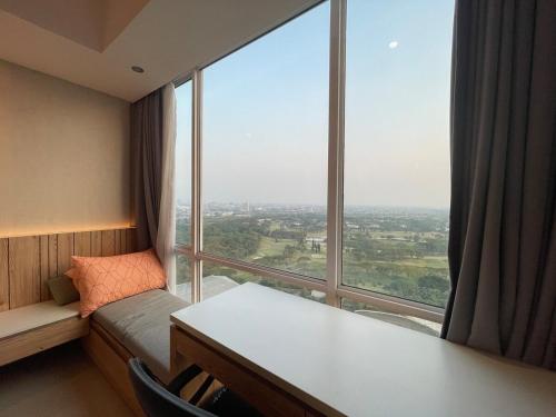 Surrounding environment, u residence 2 golf view studio lippo karawaci near Pempek rizki