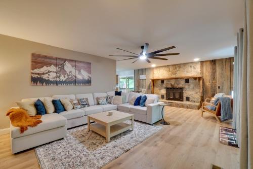 Fire Pit & Lake Access! Crossville Group Escape