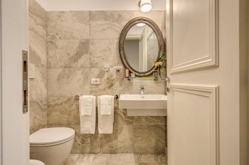 Charme Spagna Boutique Hotel - image 11