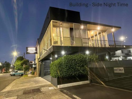 Exterior view, Karinga Motel Lismore in Lismore