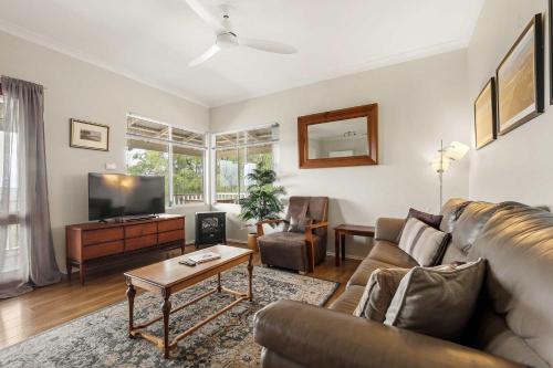 Hillview - Spacious Bushland Haven with Resort Access, Yallingup (Foto 6)