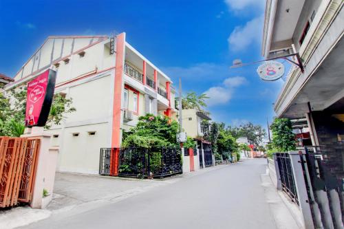Exterior view, Hotel O Yogyakarta near Universitas Gadjah Mada formerly Sellinas Guesthouse in Depok