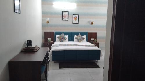 hotel photo