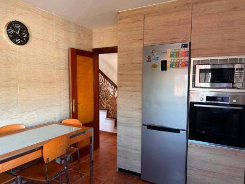 Casa Maná (Casa Mana) in Trobajo Del Camino