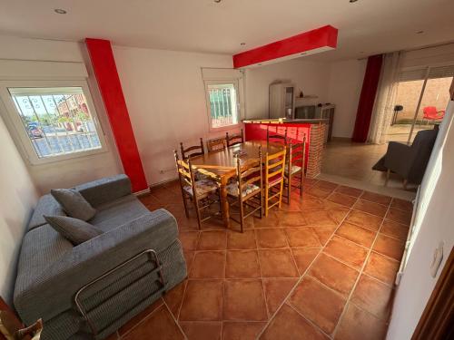 Casa Maná (Casa Mana) in Trobajo Del Camino