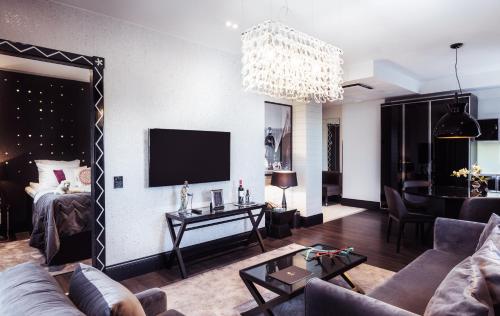 Arctic Light Hotel - main image