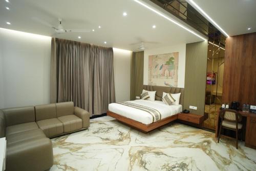 Bedi's Dream Land Hotel & Resort – Ayodhya, VA