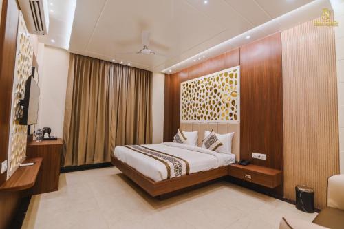 Bedi's Dream Land Hotel & Resort – Ayodhya, VA
